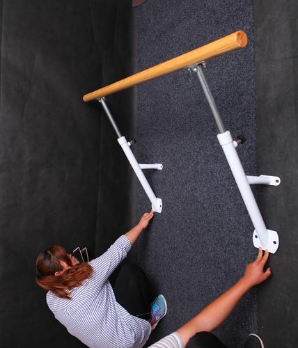 器材努力提供利国利民的体育用品舞蹈室把杆安装位置壁挂式